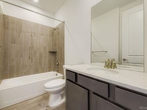 24515 E Kettle Court, Aurora CO 80016