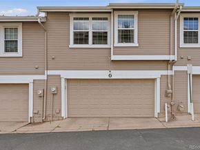 2892 W Long Circle G, Littleton CO 80120