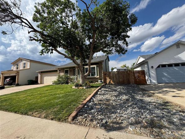 19727 E Oxford Drive, Aurora CO 80013