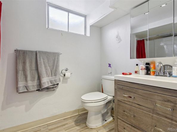 Undisclosed Address #2962405, Denver CO 80219