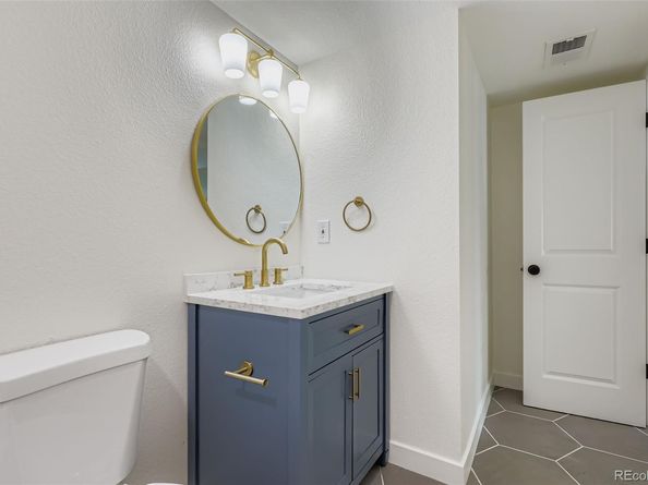 8555 Fairmount Drive A104, Denver CO 80247
