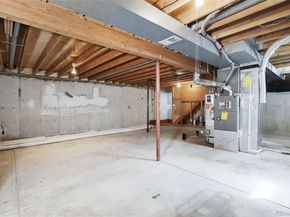 1305 S Laredo Court, Aurora CO 80017