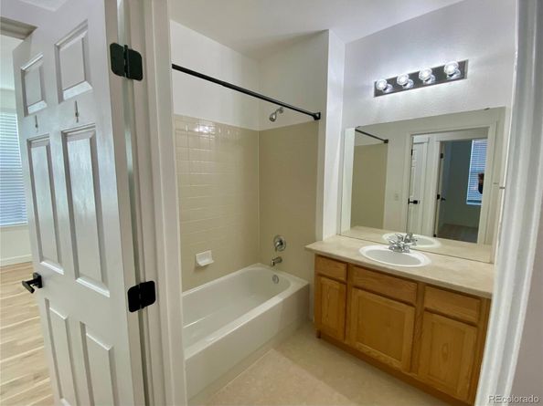 6722 S Winnipeg Circle 103, Aurora CO 80016