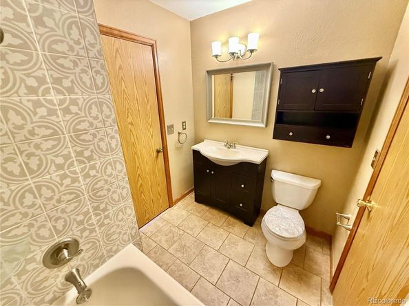 21068 E Dorado Circle, Centennial CO 80015