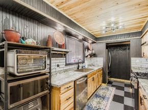 9570 Grandview Avenue, Arvada CO 80002