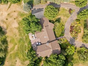 8 Carriage Lane, Cherry Hills Village CO 80121