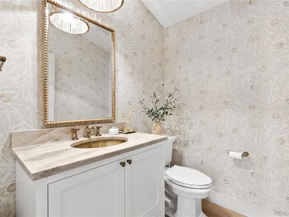 8 Carriage Lane, Cherry Hills Village CO 80121