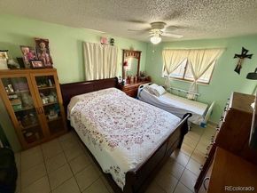 2077 Kingston Street, Aurora CO 80010