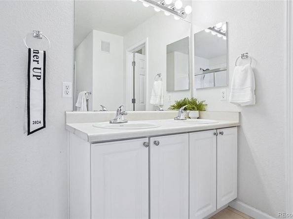 22174 E Irish Drive, Aurora CO 80016