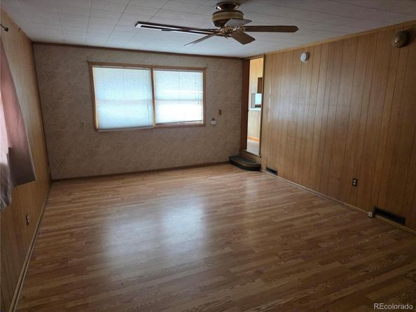1332 Lincoln Street, Longmont CO 80501