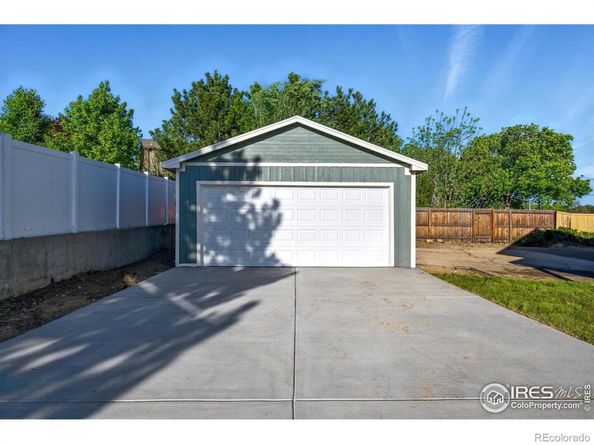 1711 Antero Drive, Longmont CO 80504