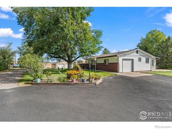6833 Fairview Drive
