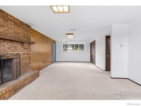 2959 Lakeshore Drive, Longmont CO 80503