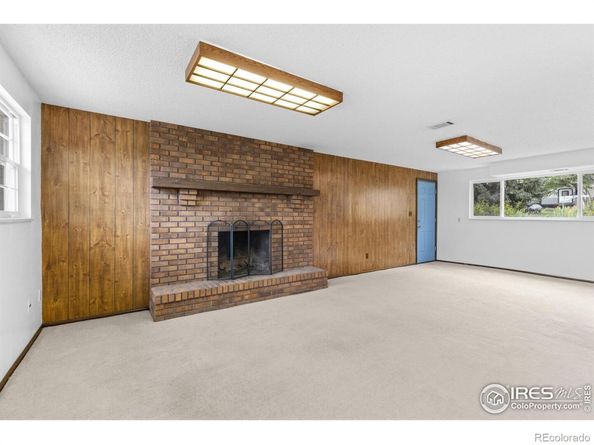 2959 Lakeshore Drive, Longmont CO 80503