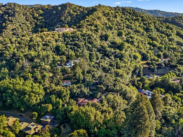 11860 Francemont Drive, Los Altos Hills CA 94022