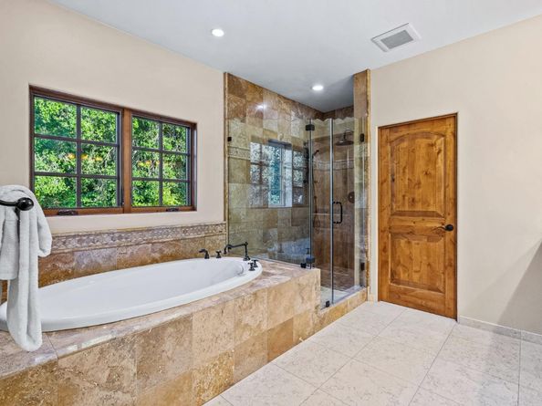11860 Francemont Drive, Los Altos Hills CA 94022
