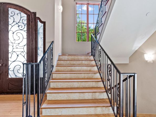 11860 Francemont Drive, Los Altos Hills CA 94022