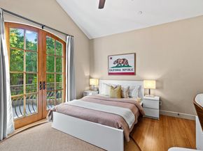 11860 Francemont Drive, Los Altos Hills CA 94022