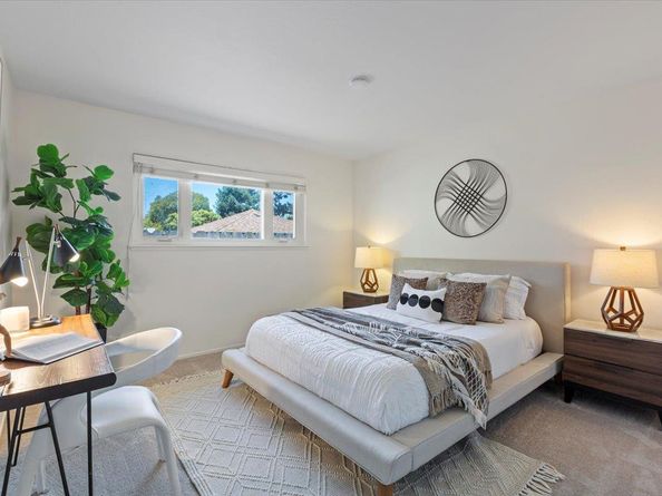 1141 Fairview Avenue, Redwood City CA 94061