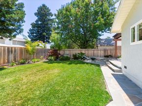 1141 Fairview Avenue, Redwood City CA 94061