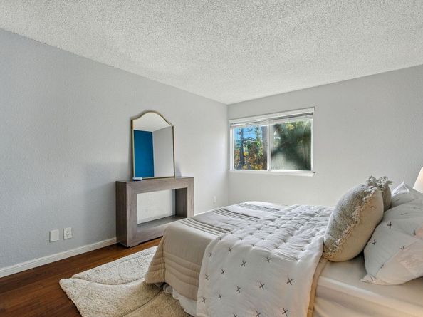 381 Half Moon Lane 213, Daly City CA 94015
