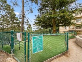 381 Half Moon Lane 213, Daly City CA 94015