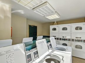 381 Half Moon Lane 213, Daly City CA 94015