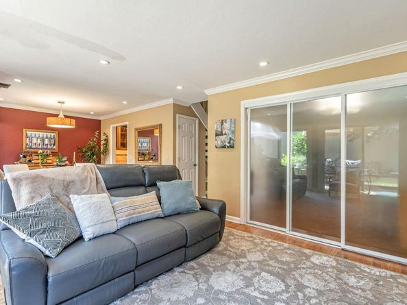 15560 Camino Del Cerro, Los Gatos CA 95032