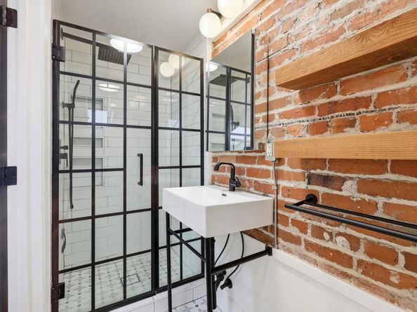 1501 37th Avenue B6, Oakland CA 94601