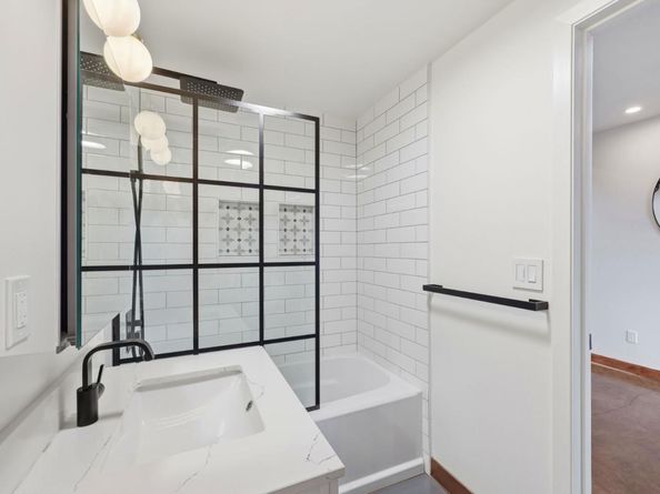 1501 37th Avenue B6, Oakland CA 94601