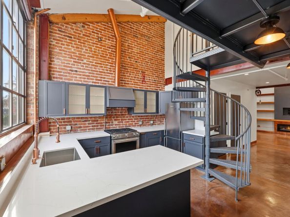 1501 37th Avenue B6, Oakland CA 94601