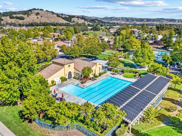 2846 Roundstone Drive, Gilroy CA 95020