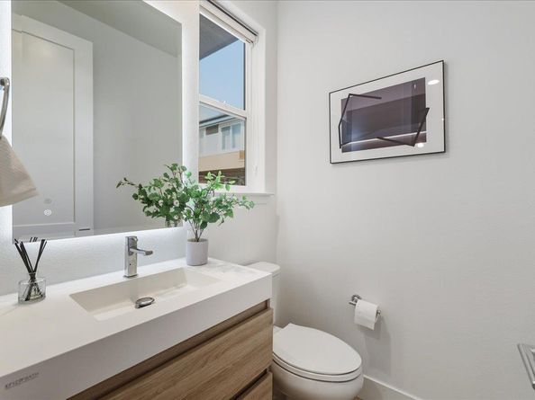 3388 Router Common, Fremont CA 94538