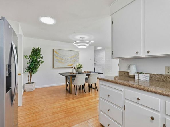 1021-1023 Golf Court, Mountain View CA 94040