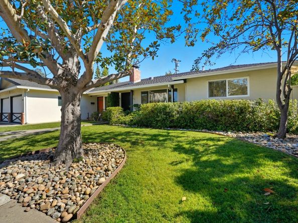 1021-1023 Golf Court, Mountain View CA 94040