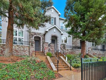 1129 Munich Terrace