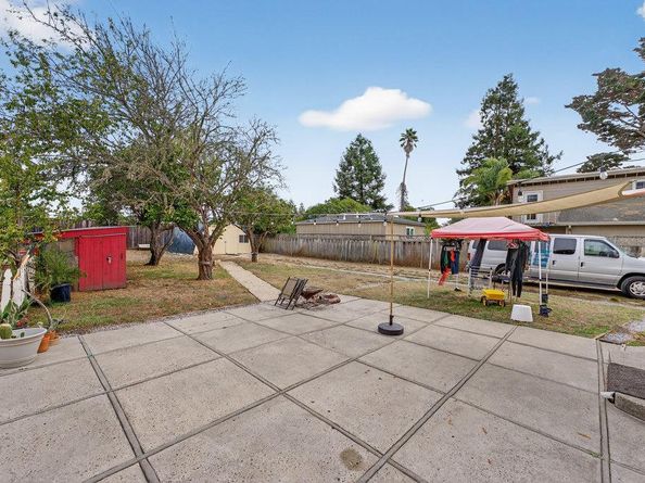 1610 Bulb Avenue, Santa Cruz CA 95062