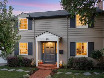 39 El Cerrito Avenue