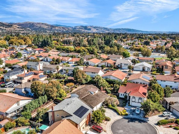 1810 Blackmore Court, San Jose CA 95132