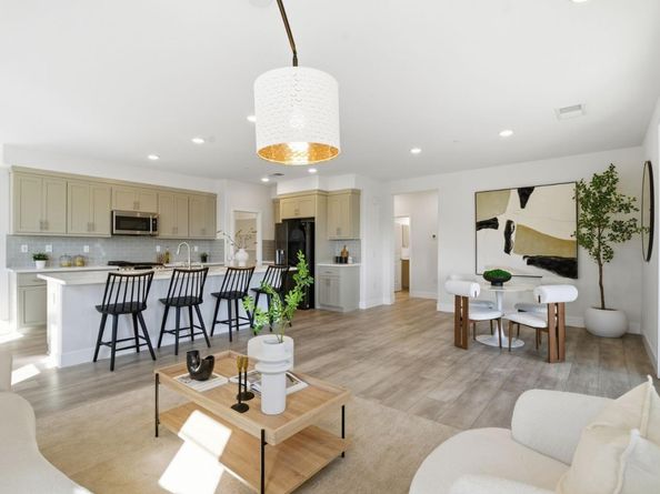 490 Trace Lane, Hayward CA 94544