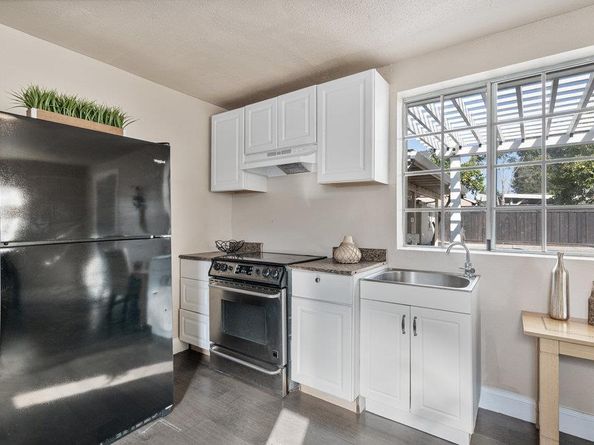 7621 Forest Street, Gilroy CA 95020