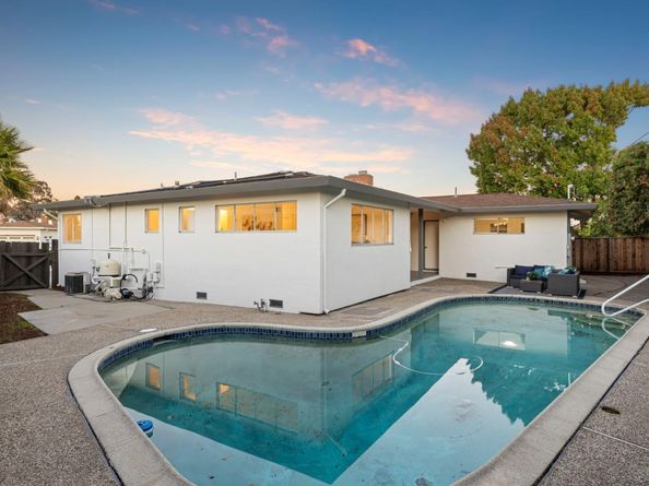 2736 Foster Street, San Mateo CA 94403