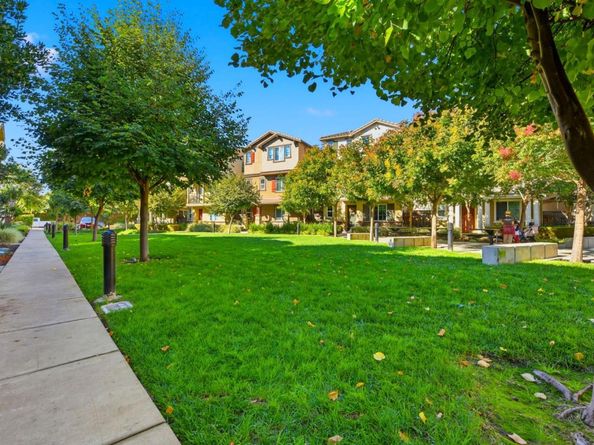 56 Regency Place, Hayward CA 94544