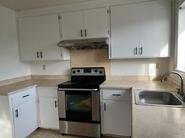 431 E Saint John Street, San Jose CA 95112