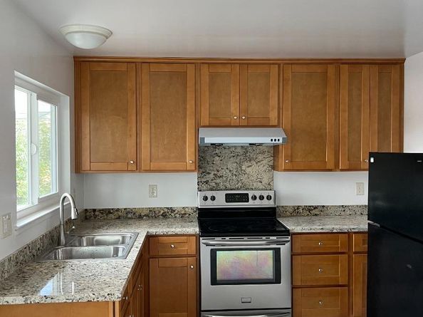 431 E Saint John Street, San Jose CA 95112