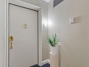 35 W 20th Avenue 113, San Mateo CA 94403