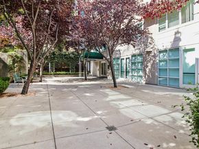 240 Lombard Street 727, San Francisco CA 94111