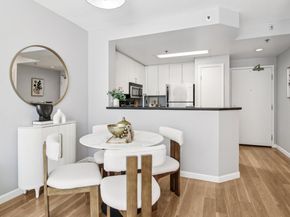 240 Lombard Street 727, San Francisco CA 94111