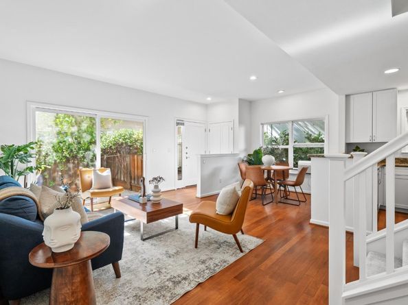 748 Cottage Court, Mountain View CA 94043