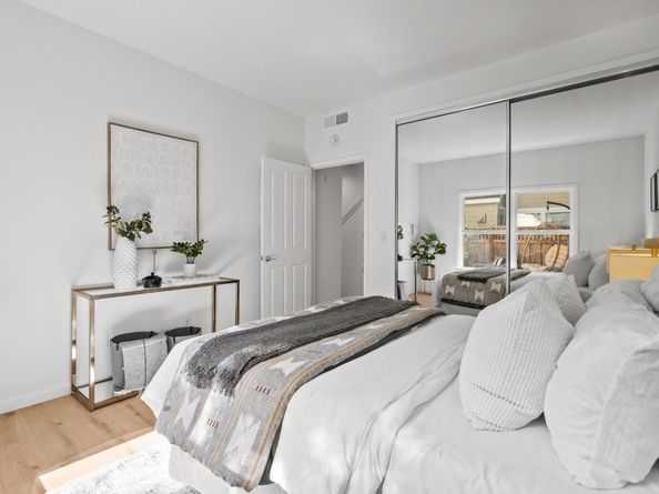 748 Cottage Court, Mountain View CA 94043